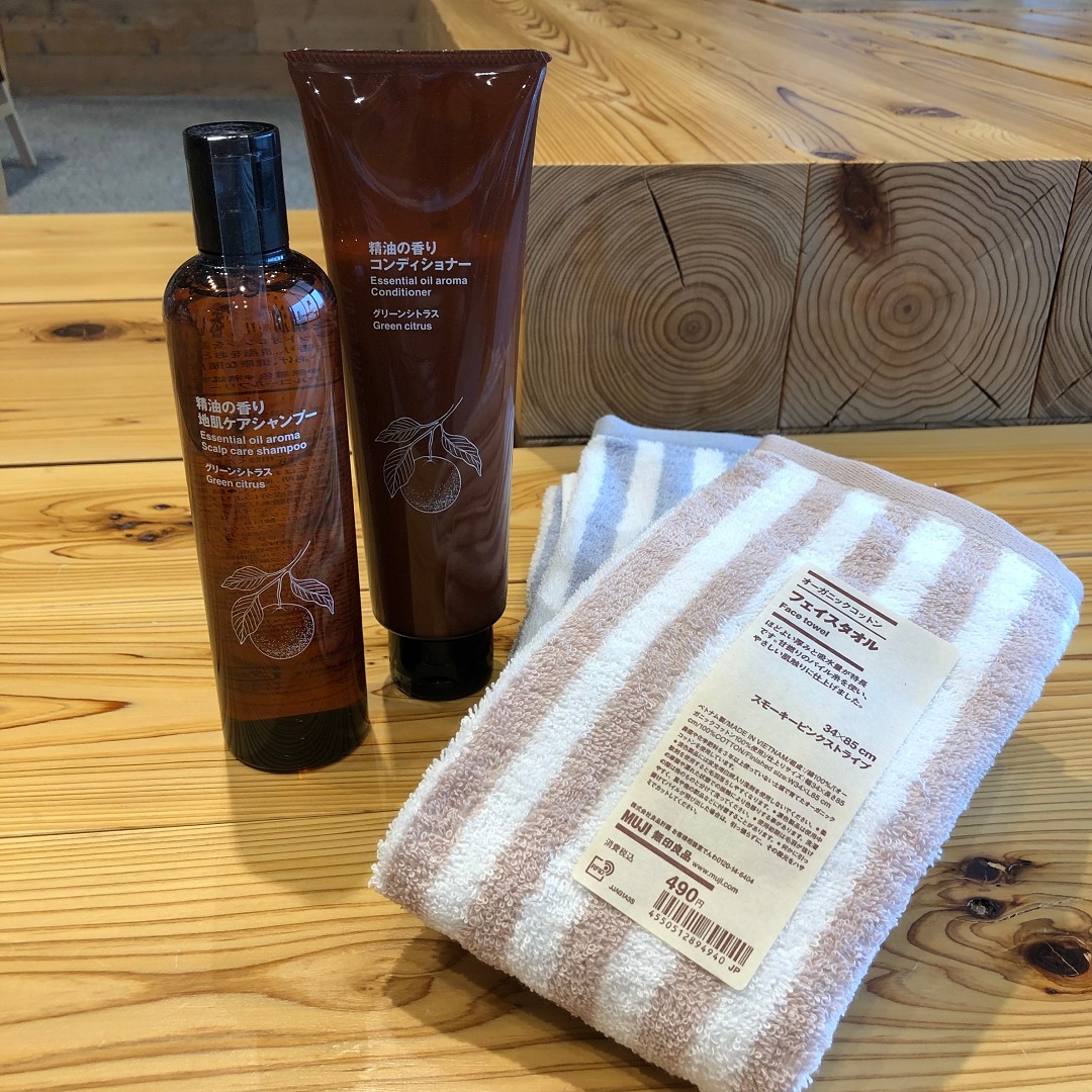 MUJI フローラル　シャンプー・コンディショナー　ソープ　精油の香り 無印 ヨークタウン水戸】梅雨前に 精油の香りのシャンプー